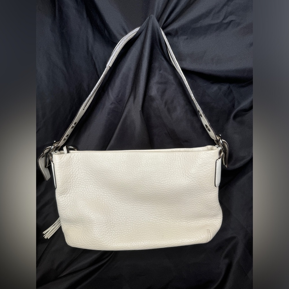 Coach East West Legacy Vintage Duffle Tassel Leather Shoulder Bag Ivory Pebbled